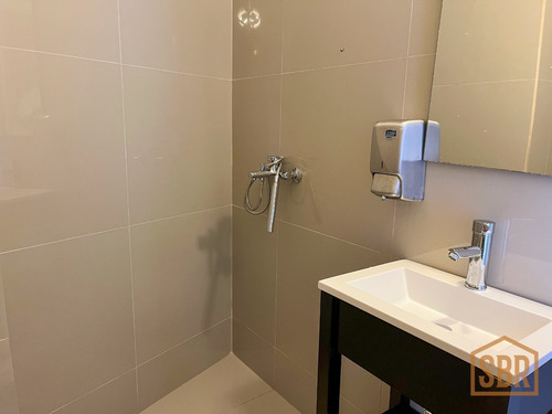 Venta De Casa En Carrasco Sur 6 Dormitorios A Pasos De Arocena