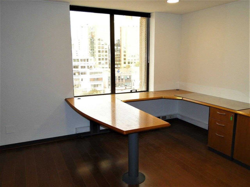 Imagen 4 de 7 de Piso Completo En Clásico Edificio. ¡habilitada Y Amoblada!