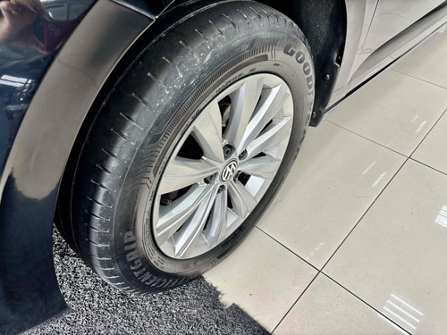 Volkswagen Virtus 1.6 MSI TOTAL FLEX AUTOMÁTICO