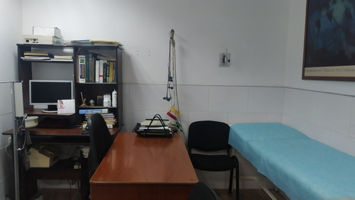Clínica En Venta Ubicada En La Florida