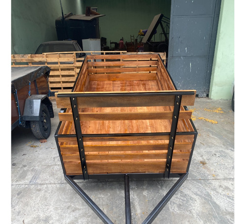 Carretinha Fazendinha 2.50 X 1.20 X 0.40 0km