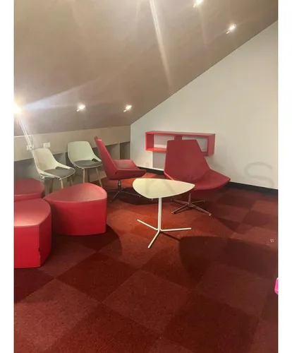 Oficina En Arriendo En Chico Reservado. Cod A7413