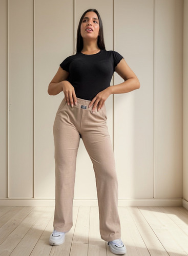 Palazo Darlon Con Elástico Y Bolsillos. Moda. Vestir