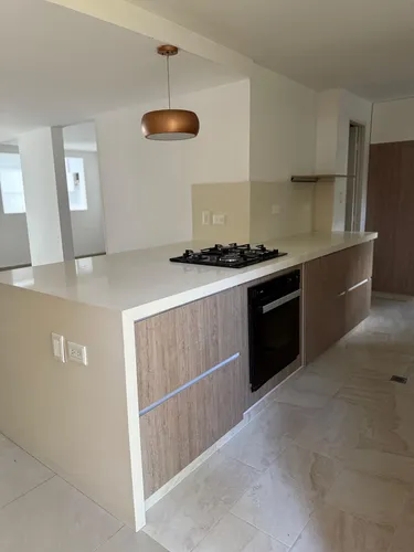 Casa En Venta En Calasanz. Cod V17229