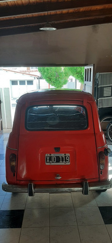 Renault 4s