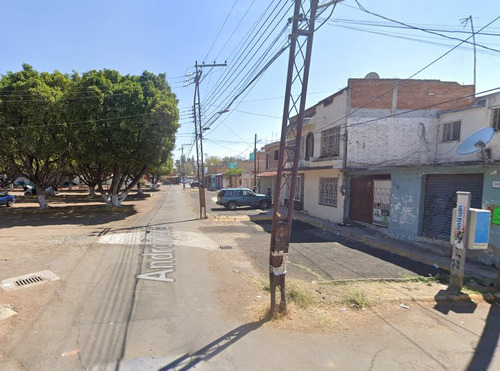 Gran Casa En Remate Bancario Ubicada En Andrómeda , Valle Del Sol, Irapuato, Gto. Sk04
