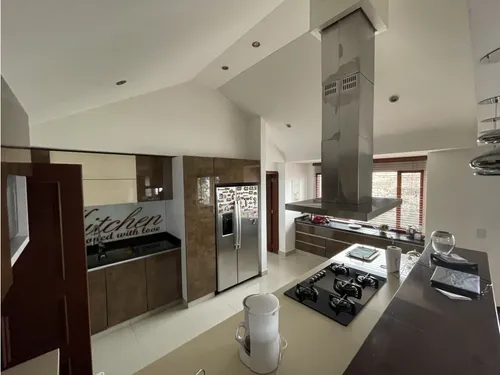 Vendo Penthouse 231,48mts2-conjunto Cerrado Torreladera-bogotá.