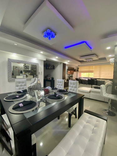 Apartamento En Venta Res. Los Pinos Llano Alto Carrizal. La