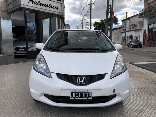 Imagen 2 de 12 de Honda Fit 2010 1.4 Lx-l Mt 100cv