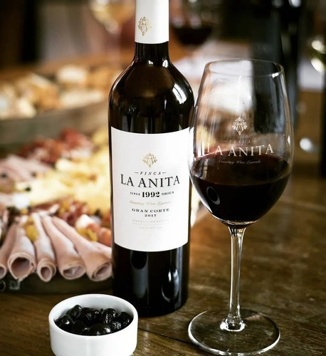 Imagen 3 de 9 de Vino Finca La Anita Gran Corte 750ml. Caja 6 Botellas