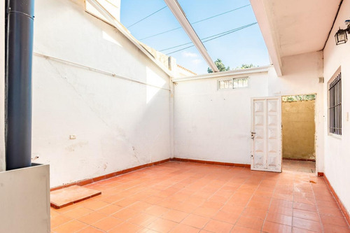 Imagen 7 de 28 de Venta · Casa De 2 Dormitorios En Alberdi