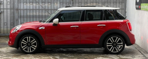 Imagen 11 de 15 de Mini Cooper S 2019 2.0 Hot Chili 5 Puertas At