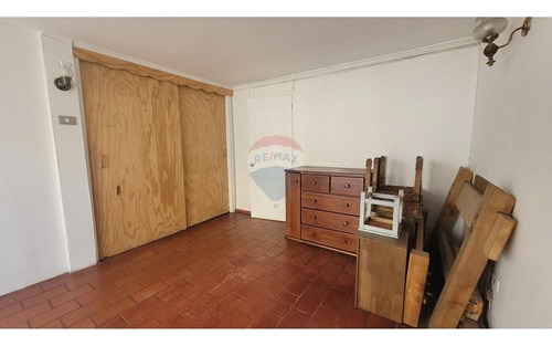 Se Vende Amplia Casa En La Comuna De Macul