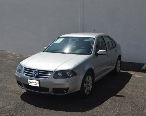 Imagen 1 de 10 de Volkswagen Clasico Sport Std