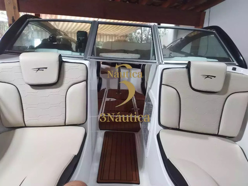 Focker 210 Fx. Nx Boats Ventura Onix Rossini Ross Bayliner