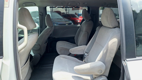 Toyota Sienna 3.5 Xle At