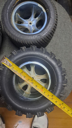 4 Rodas E Pneus Monster Truck Traxxas Revo T-maxx (Usado)