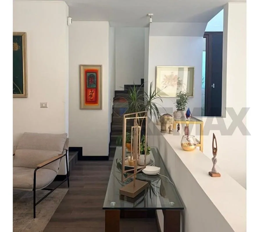 Imagen 2 de 23 de La Reina Alta Casa En Venta