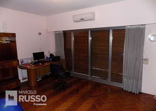 Importante Chalet 7 Amb. C/ Piscina & Quincho