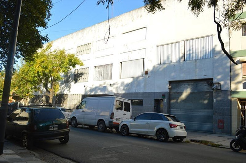Edificio Industrial Parque Patricios - Deposito - Oficinas - Galpon