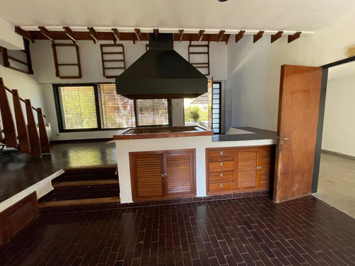 Casa En Venta En Matheu