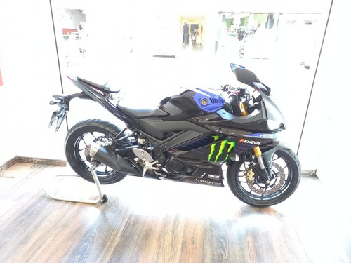 Imagem 8 de 15 de Yamaha Yzf R3 Monster
