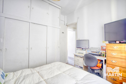 Departamento 3 Amb Con Cochera En Excelente Ubicación - San Isidro