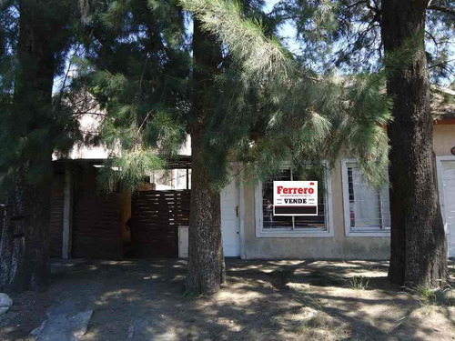 Imagen 2 de 10 de Chalet Ph En Venta En Ituzaingo Norte