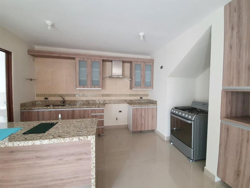 Imagen 2 de 7 de Casa Sola En Venta Monteverde Residencial