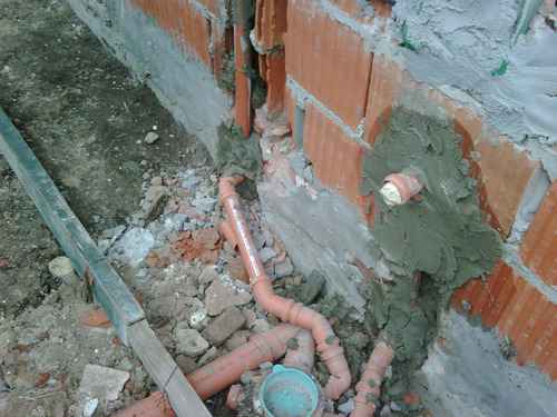 Imagen 9 de 10 de Plomero Instalacion Sanitarias Colocac Art, Calefacc Bombas