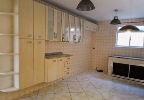 Imagem 14 de 15 de Casa 4 Dormitórios Ou + Para Venda Em Araruama, Iguabinha, 5 Dormitórios, 3 Suítes, 5 Banheiros, 3 Vagas - 55_2-232214