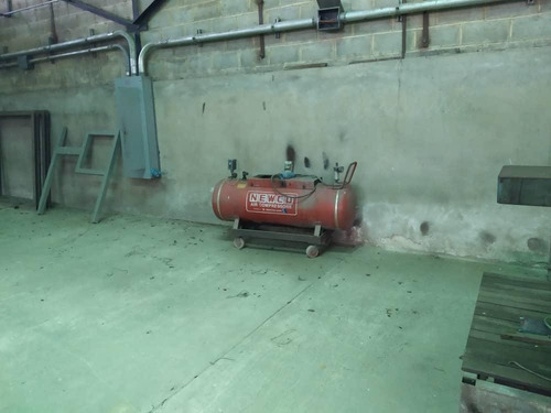 Galpón Industrial En Bárbula - Guacara En Venta -. Inmobiliaria Maggi 1694