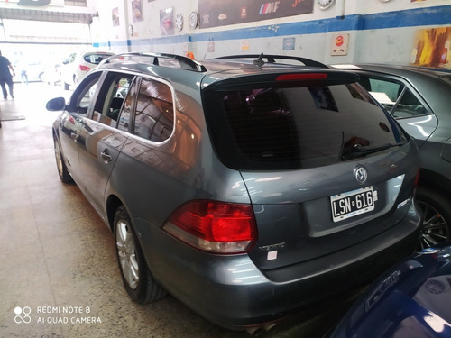 Volkswagen Vento Variant 2.5 Confort 170cv 2012
