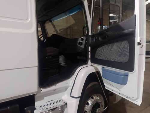 Mercedes Benz 1634