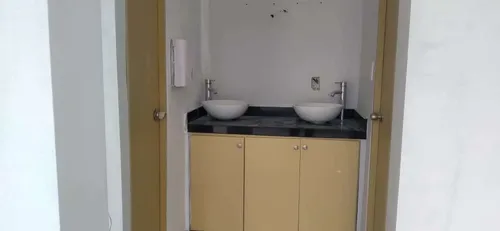 Casa Comercial Muy Amplia Con Excelente Ubicación Cod. 50227