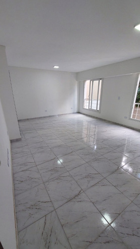 Venta De Departamento 1 Ambiente Divisible