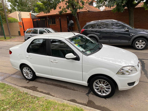 Fiat Siena 1.6 El Gnc 5ta 2015 Unico Dueño Permuto Financio