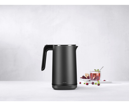 Hervidor De Agua Electrico Cool Touch Pro Zwilling 1.5 L Color Negro