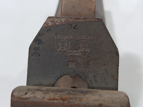 Imagen 3 de 9 de Antiguo Cepillo Peugeot Freres Carpintería Grande Mag 58989