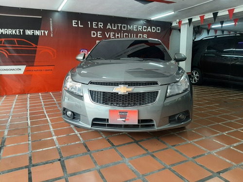 Imagen 2 de 11 de Chevrolet Cruze 1.8