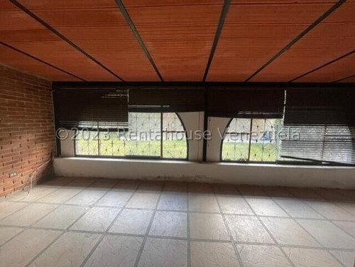 Imagen 19 de 21 de Casa A Re-modelar En Venta Prados Del Este Simon Gonzalez Mls #23-22197