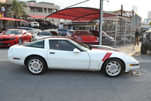 Imagen 2 de 8 de Chevrolet Corvette Stingray 1991