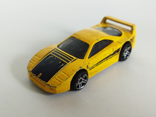 Hot Wheels Ferrari F40 Deportivo Retro Amarillo Franja 