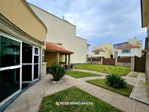 Casa En Venta En Metepec