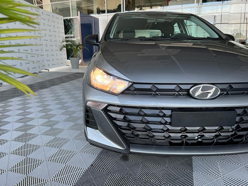 Imagen 19 de 23 de Hyundai Hb20 2023 1.0 Comfort Mt