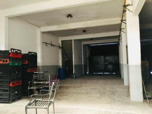 Imagen 3 de 11 de Galpon En Venta En Ituzaingo Norte