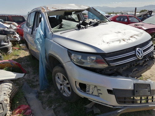 Imagen 2 de 6 de Volkswagen Tiguan Turbo Por Partes Yonke Refacciones