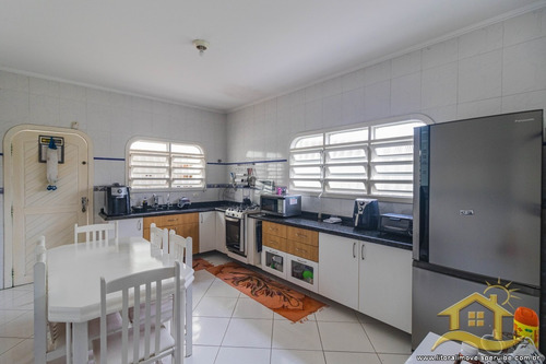 Imagem 18 de 21 de Casa - Térrea No Bairro Ribamar, 600 Metros Da Praia, Peruíbe-sp - 5236