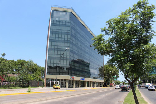 Av Luis Candido Carballo Al 100 - Venta Oficina Con Cochera En Rosario