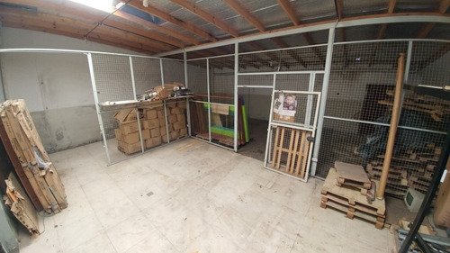 Imagen 11 de 20 de Oficina En Venta. Muy Buen Estado. Escucha Oferta!!!